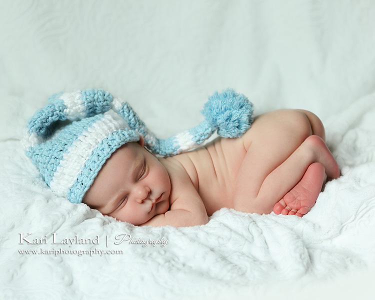 Taken in St Paul Mn by Kari Layland, Minnesota newborn photographer.